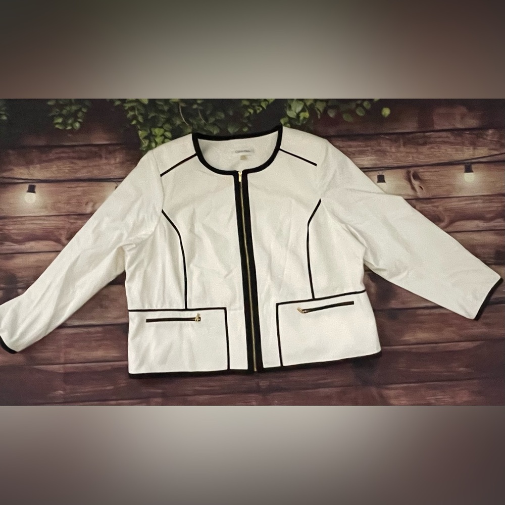 Calvin Klein Blazer size 24 w